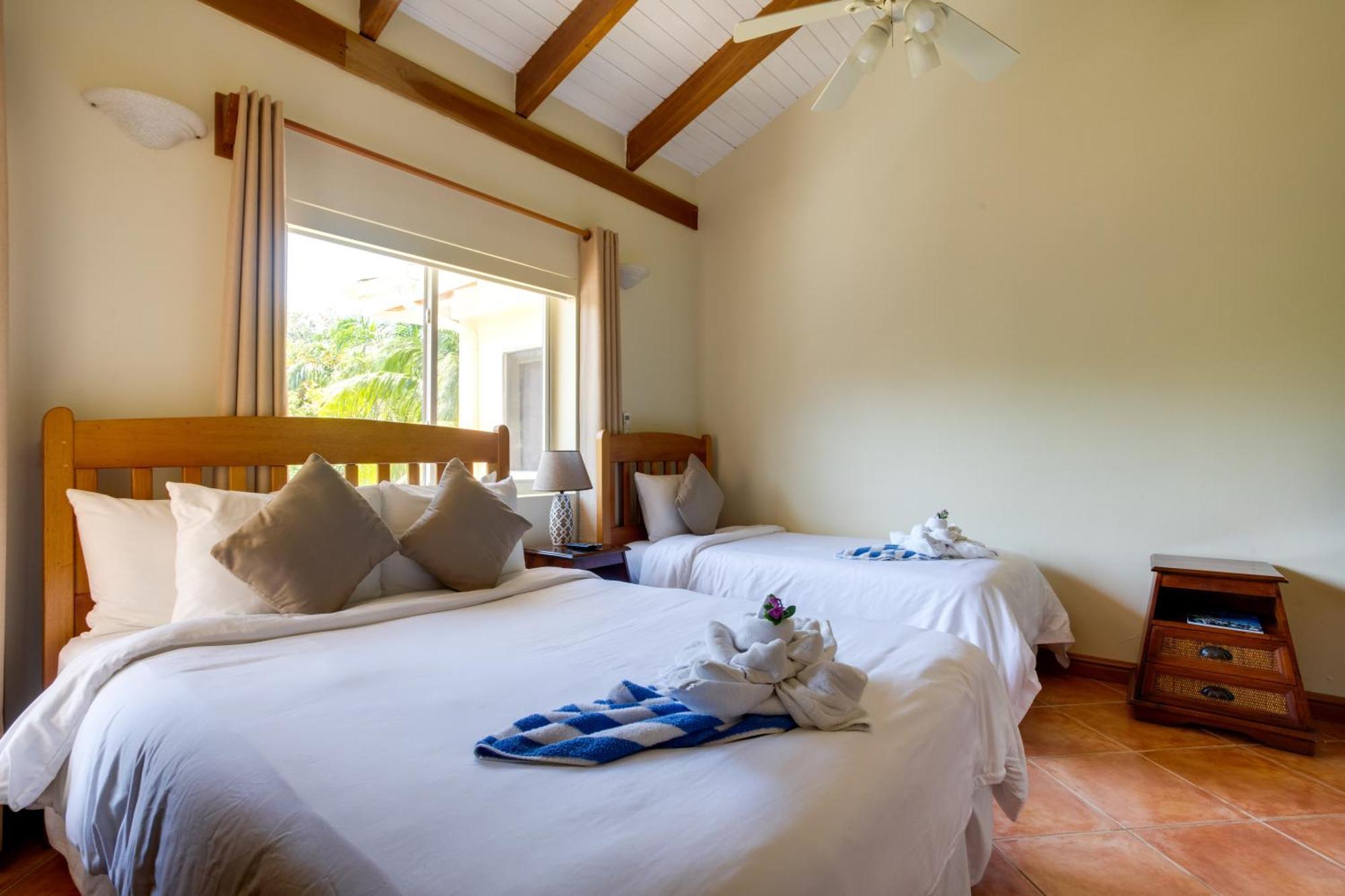 Laru Beya Resort Placencia Εξωτερικό φωτογραφία