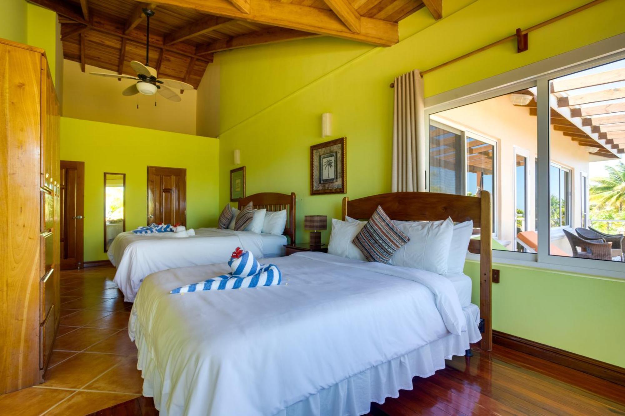 Laru Beya Resort Placencia Εξωτερικό φωτογραφία