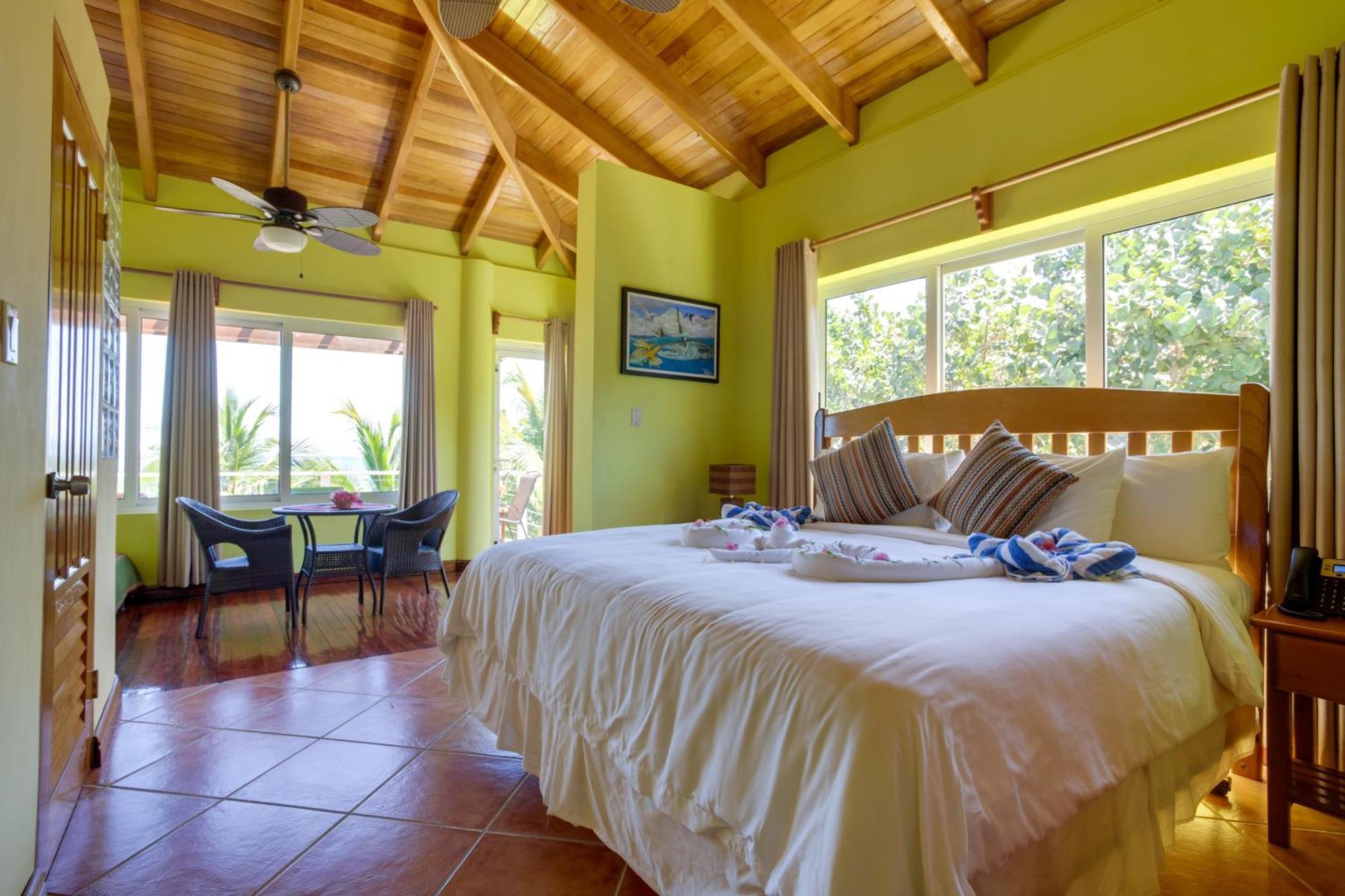 Laru Beya Resort Placencia Εξωτερικό φωτογραφία