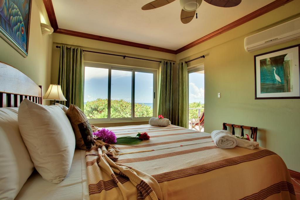 Laru Beya Resort Placencia Εξωτερικό φωτογραφία